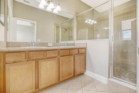 Adosado en alquiler en Fish Hawk, Florida, 2 dormitorios, 148.27 m2 № 1846964 - foto 14