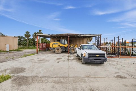 Propiedad comercial en venta en Sanford, Florida, 1270.44 m2 № 2330003 - foto 16