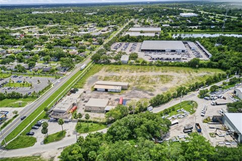 Propiedad comercial en venta en Sanford, Florida, 1270.44 m2 № 2330003 - foto 7