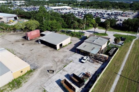 Propiedad comercial en venta en Sanford, Florida, 1270.44 m2 № 2330003 - foto 28