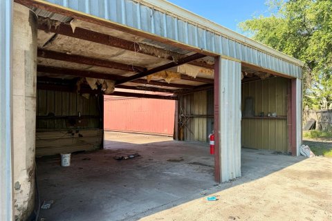 Propiedad comercial en venta en Sanford, Florida, 1270.44 m2 № 2330003 - foto 25