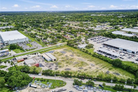 Propiedad comercial en venta en Sanford, Florida, 1270.44 m2 № 2330003 - foto 6