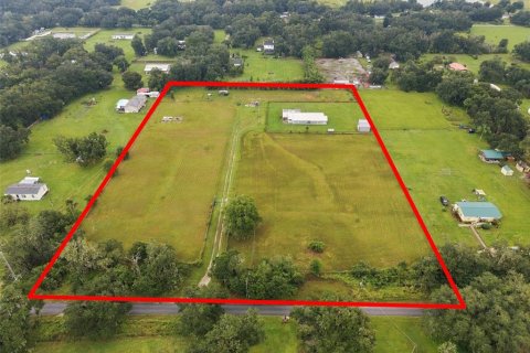 Villa ou maison à vendre à Fish Hawk, Floride: 4 chambres, 156.08 m2 № 2408453 - photo 5