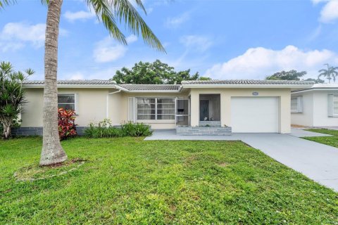 Casa en Tamarac, Florida 2 dormitorios, 154.22 m2 № 2081464