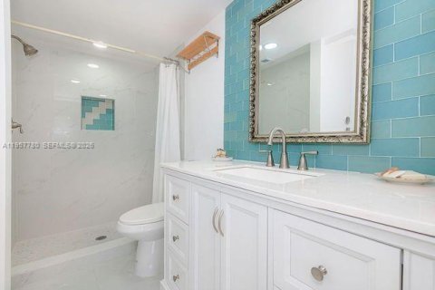 Купить кондоминиум в Санрайз, Флорида 2 спальни, 75.25м2, № 2019854 - фото 13