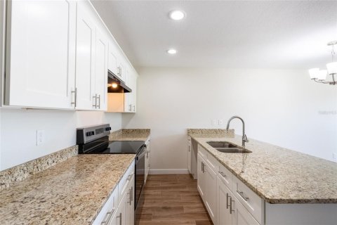 Commercial property in Sebring, Florida 4 bedrooms, 182.83 sq.m. № 2213310 - photo 9