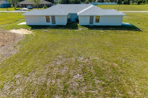 Commercial property in Sebring, Florida 4 bedrooms, 182.83 sq.m. № 2213310 - photo 3