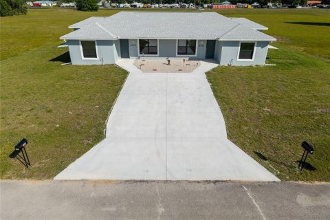 Immobilier commercial à Sebring, Floride 4 chambres, 182.83 m2 № 2213310