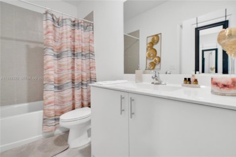 Купить таунхаус в Хомстед, Флорида 3 спальни, 123.37м2, № 2034908 - фото 26