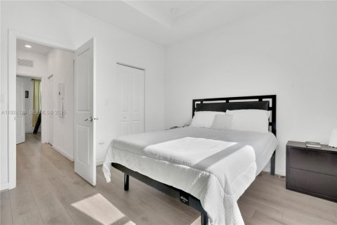 Купить таунхаус в Хомстед, Флорида 3 спальни, 123.37м2, № 2034908 - фото 17