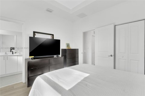 Купить таунхаус в Хомстед, Флорида 3 спальни, 123.37м2, № 2034908 - фото 16