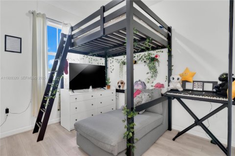 Купить таунхаус в Хомстед, Флорида 3 спальни, 123.37м2, № 2034908 - фото 22