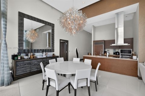 Condominio en venta en Miami, Florida, 3 dormitorios, 173.73 m2 № 2153686 - foto 7