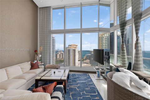 Condominio en venta en Miami, Florida, 3 dormitorios, 173.73 m2 № 2153686 - foto 4