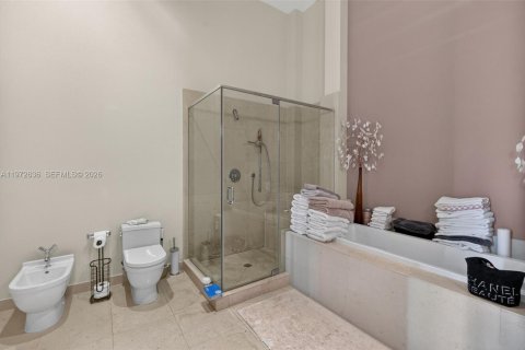 Condominio en venta en Miami, Florida, 3 dormitorios, 173.73 m2 № 2153686 - foto 22