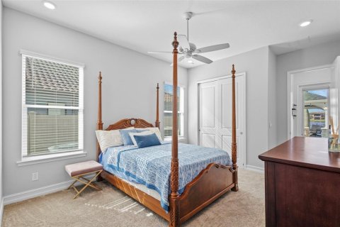 House in Wesley Chapel, Florida 5 bedrooms, 425.12 sq.m. № 1602595 - photo 29
