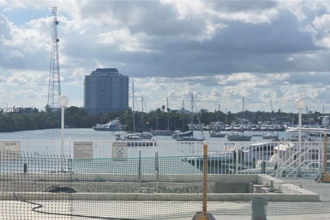 Copropriété à louer à North Bay Village, Floride: 41.25 m2 № 2008289 - photo 22