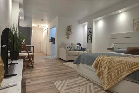 Copropriété à louer à North Bay Village, Floride: 41.25 m2 № 2008289 - photo 27