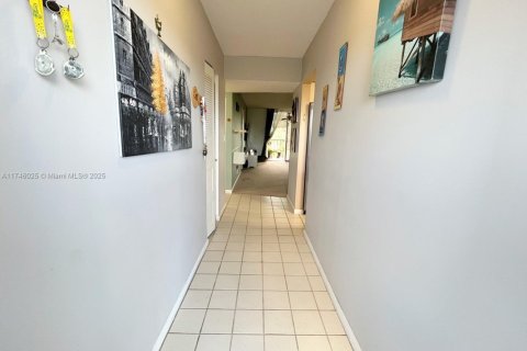 Condominio en venta en Margate, Florida, 2 dormitorios, 92.9 m2 № 1729615 - foto 6