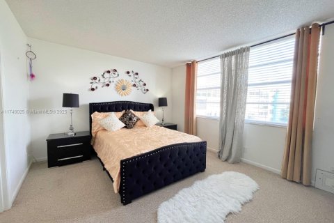 Condominio en venta en Margate, Florida, 2 dormitorios, 92.9 m2 № 1729615 - foto 17