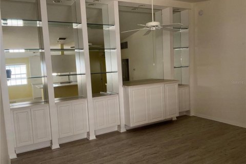 Casa en alquiler en Sarasota, Florida, 2 dormitorios, 157.28 m2 № 2218151 - foto 10