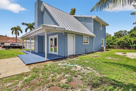Casa en venta en Bradenton, Florida, 3 dormitorios, 129.69 m2 № 1881086 - foto 15