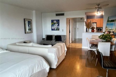 Copropriété à vendre à North Miami, Floride: 1 chambre, 56.86 m2 № 2024833 - photo 7