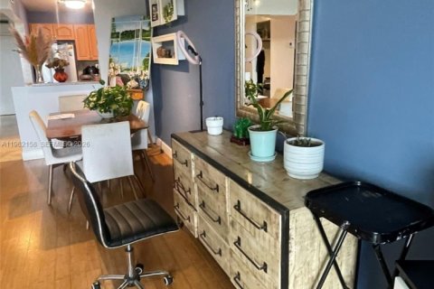 Copropriété à vendre à North Miami, Floride: 1 chambre, 56.86 m2 № 2024833 - photo 9