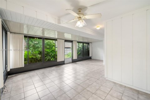 House in Gainesville, Florida 2 bedrooms, 110.74 sq.m. № 2191235 - photo 21