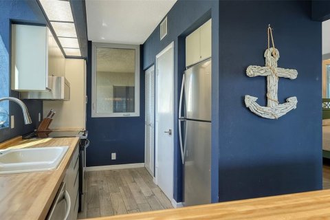 Copropriété à vendre à Longboat Key, Floride: 2 chambres, 108.88 m2 № 2102760 - photo 16