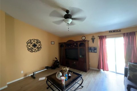House in Ocala, Florida 3 bedrooms, 175.59 sq.m. № 1828087 - photo 13