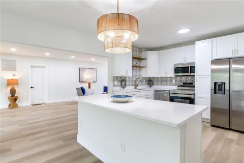 Casa en venta en Sarasota, Florida, 2 dormitorios, 158.86 m2 № 2166977 - foto 23