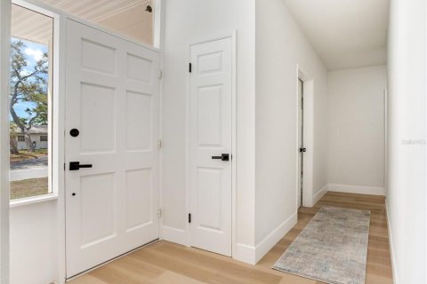 Casa en venta en Sarasota, Florida, 2 dormitorios, 158.86 m2 № 2166977 - foto 3