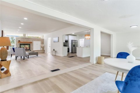 Casa en venta en Sarasota, Florida, 2 dormitorios, 158.86 m2 № 2166977 - foto 20