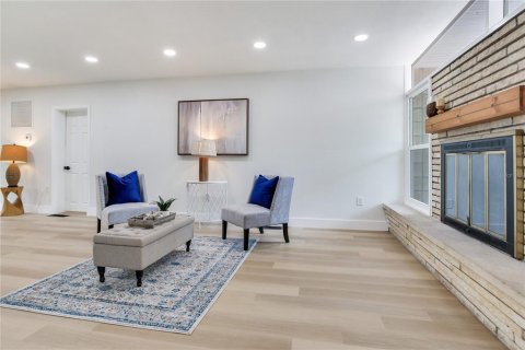 Casa en venta en Sarasota, Florida, 2 dormitorios, 158.86 m2 № 2166977 - foto 6