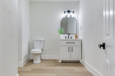 Casa en venta en Sarasota, Florida, 2 dormitorios, 158.86 m2 № 2166977 - foto 13