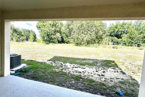 Townhouse in Davenport, Florida 3 bedrooms, 163.04 sq.m. № 1910263 - photo 23
