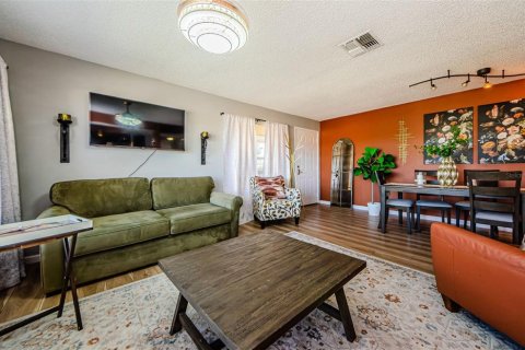 Copropriété à louer à Clearwater, Floride: 1 chambre, 69.68 m2 № 2400085 - photo 3