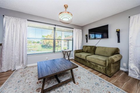 Copropriété à louer à Clearwater, Floride: 1 chambre, 69.68 m2 № 2400085 - photo 8