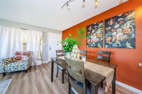 Copropriété à louer à Clearwater, Floride: 1 chambre, 69.68 m2 № 2400085 - photo 7