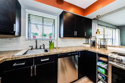 Copropriété à louer à Clearwater, Floride: 1 chambre, 69.68 m2 № 2400085 - photo 11