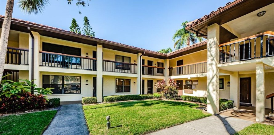 Condo à Clearwater, Floride, 1 chambre  № 2400085