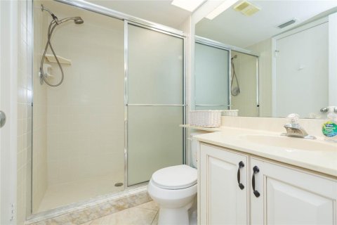 Condominio en alquiler en Saint Petersburg, Florida, 2 dormitorios, 99.87 m2 № 2204593 - foto 21