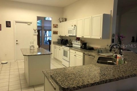 Villa ou maison à louer à Orlando, Floride: 4 chambres, 248.33 m2 № 1757215 - photo 17