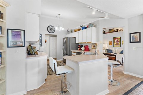 Villa ou maison à vendre à Summerfield, Floride: 2 chambres, 157.47 m2 № 2127318 - photo 4