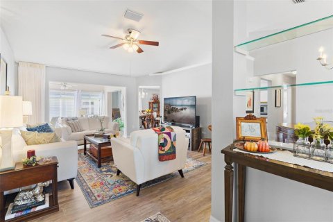 Villa ou maison à vendre à Summerfield, Floride: 2 chambres, 157.47 m2 № 2127318 - photo 11