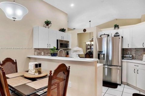 Casa en venta en Weston, Florida, 3 dormitorios, 161.09 m2 № 1812047 - foto 9