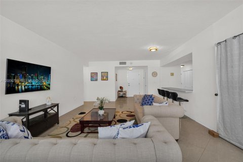Copropriété à vendre à Miami Beach, Floride: 2 chambres, 122.91 m2 № 2090182 - photo 19