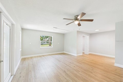 Villa ou maison à vendre à Lecanto, Floride: 4 chambres, 236.16 m2 № 1902568 - photo 11