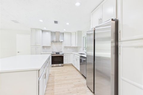 Villa ou maison à vendre à Lecanto, Floride: 4 chambres, 236.16 m2 № 1902568 - photo 3